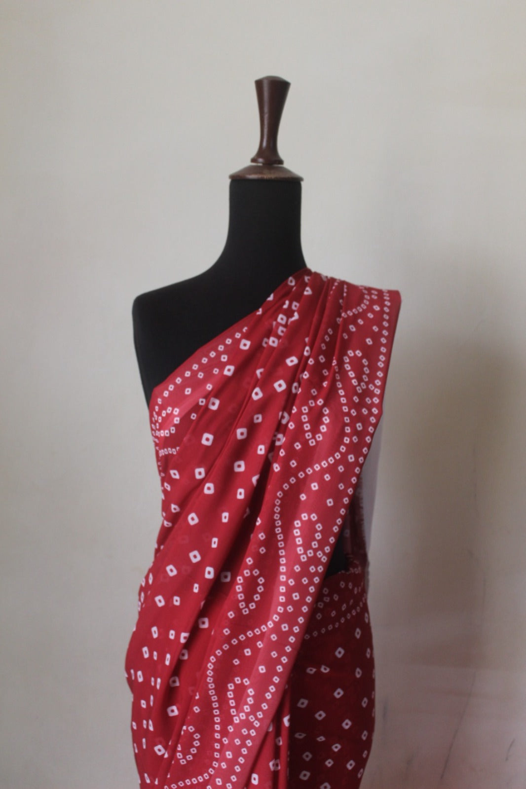 Red digital-printed chunri saree